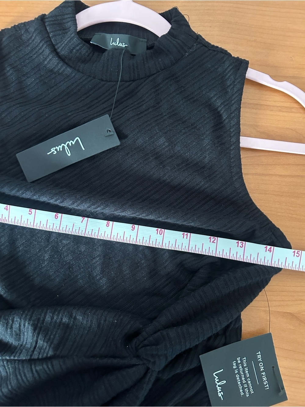 Lulu's Black Ribbed Twist Side Tank - Picture 7 of 9